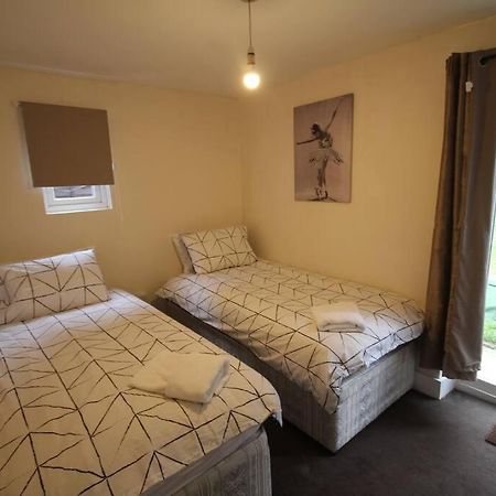 Willesden Lodge London Kültér fotó